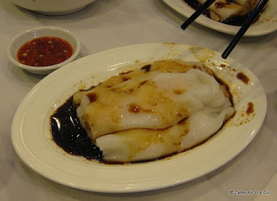 Rice Noodles Stuffed with Shrimp at Jing Fong Restaurant - Photo by Taste As You Go