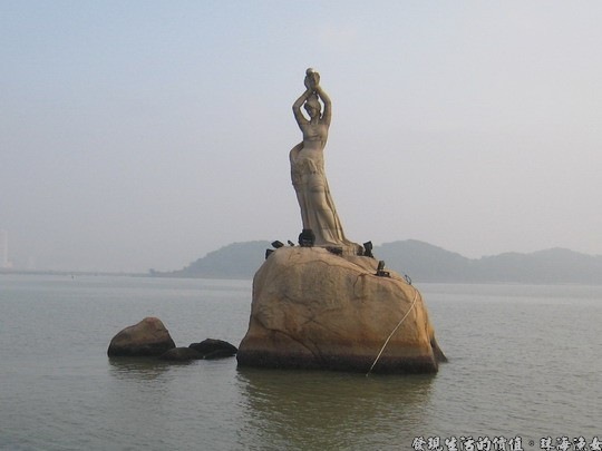 珠海漁女石雕像
