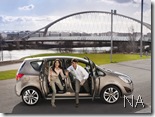 Opel-Meriva_2011_1024x768_wallpaper_04