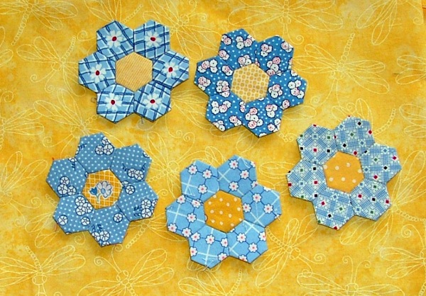 [blue hexies[5].jpg]