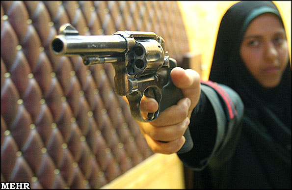 [Police Women In Iran (12).jpg]