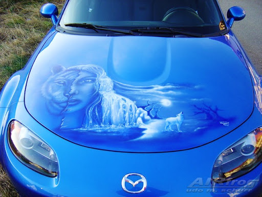 Airbrush Auf Motorhaube