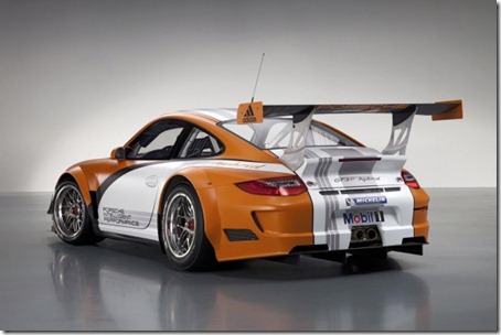 2011-Porsche-911-GT3-R-Hybrid-Rear-Angle