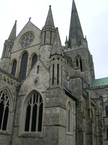 [walk round chichester cathedral 005[4].jpg]