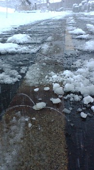 軽薄短笑 新潟県上越 妙高発 消雪パイプ
