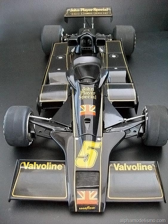 [Lotus78e[7].jpg]