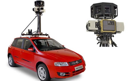 O carro e a câmera que capta em 360º graus
