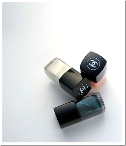 Chanel-Pearl-Spring-2011-le-vernis