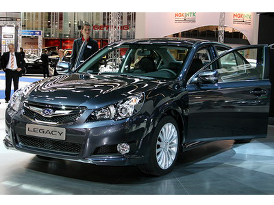 Subaru has presented in Frankfurt a updated Legacy