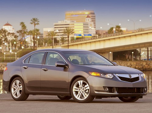 Modernised Acura TSX V6 sedan