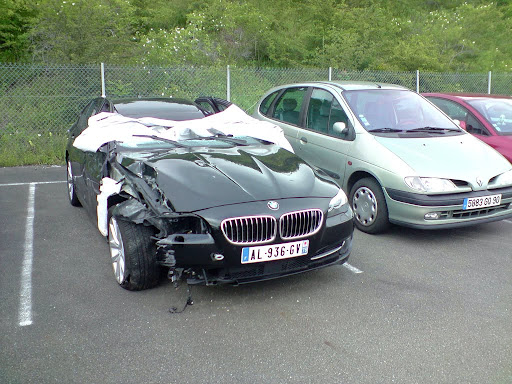 Авария 2010 BMW 5 серии седан