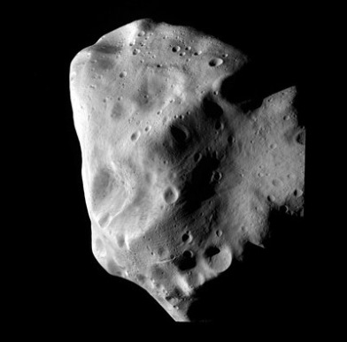 asteroide Lutécia