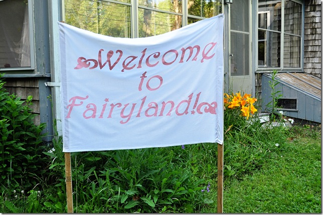 fairyland sign