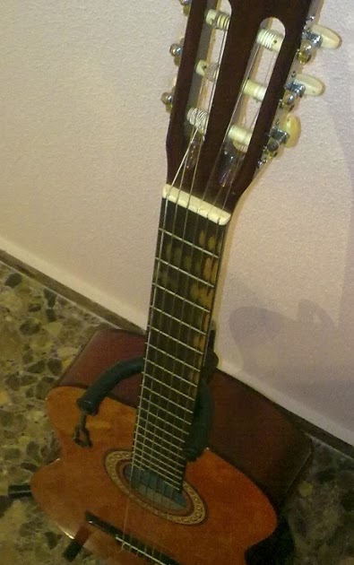 El Blog de José GDF: Guitarra española Sonora - mi primera guitarra