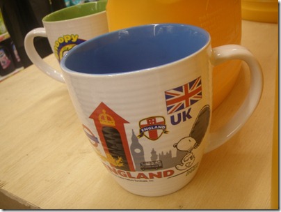 Snoopy X Darlie: England (mug)