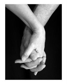 [Love+hands[5].jpg]