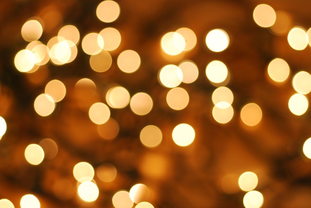 Christmas tree lights bokeh (2)