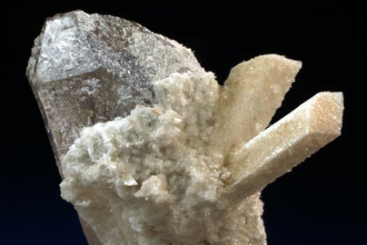 Laumontita-Laumontite y cuarzo-quartz