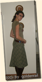 side green wool skirt