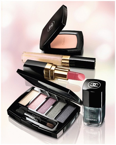[Chanel-Spring-2011-Les-Perles-de-Chanel-Makeup-Collection-products[2].jpg]