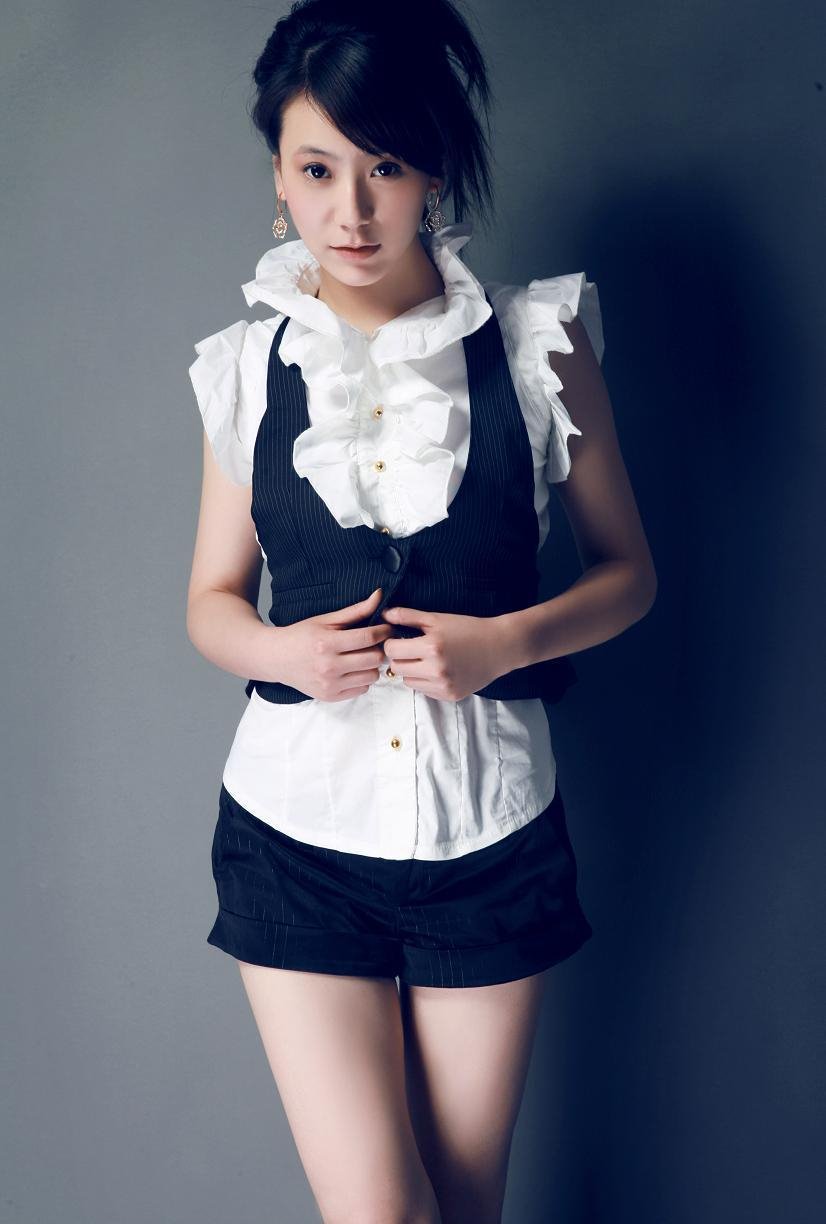 [asian-MOKO-top-girls-wallpaper.jpg]