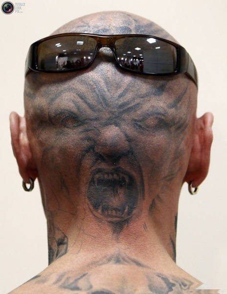 [Extreme_Tattoo_018[2].jpg]