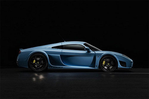 The British supercar to 100 km/h is dispersed for 3 seconds