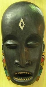[mascara-africana-4-157x300[3].jpg]