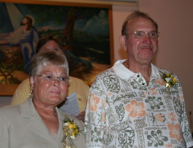 [mom and dads' 50th and austins football, 2009 020[6].jpg]