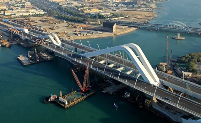 [02-Sheikh Zayed Bridge-20 October 2010.jpg]