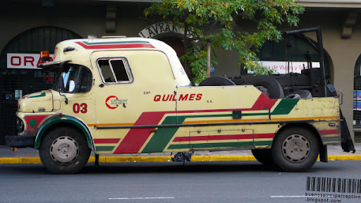 Close Up of a Expreso Quilmes Roadside Assistance Truck in Buenos Aires, Argentina