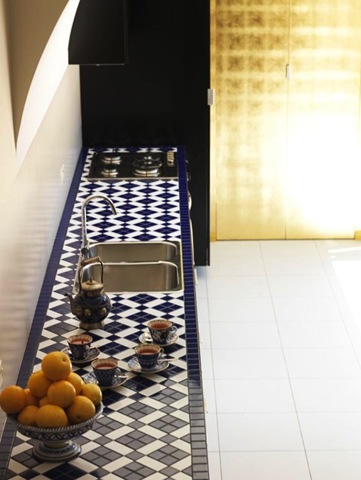 [Balção de azulejos[11].jpg]