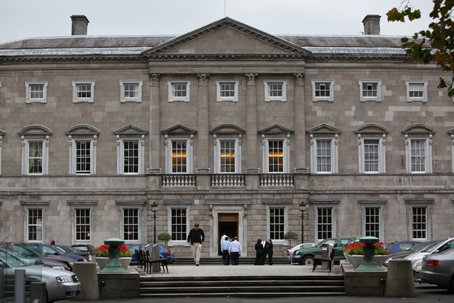 [Leinster House[4].jpg]
