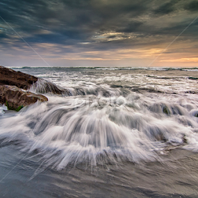 Rhythm of the waves by Eris Suhendra - Landscapes Waterscapes