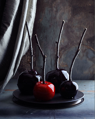 [halloween party spooky candied apples matt bites[5].png]