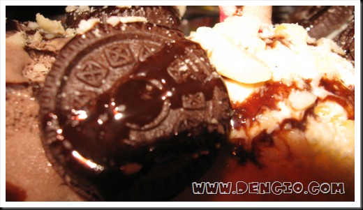 Macro Mini Oreo! Macro Mini Oreo!