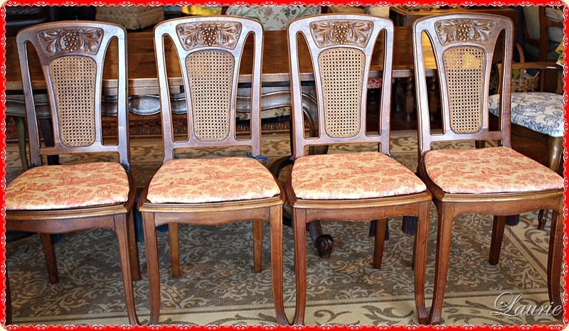 chairs aftr