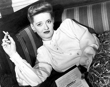 [Bette Davis[5].jpg]