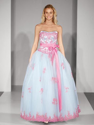 http://lh5.ggpht.com/_sbiHD6RAh1I/R4VmMqCNoPI/AAAAAAAAALU/f_3B0KNhNYA/s512/Alfred+Angelo+Prom+Dress+3206.jpg