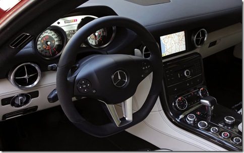 Mercedes-Benz-SLS_AMG_US_Version_2011_800x600_wallpaper_60