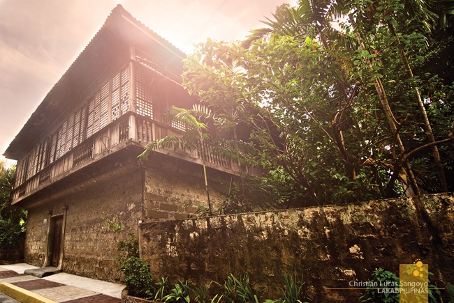 An Ancestral House Off Pasig's Sidestreets