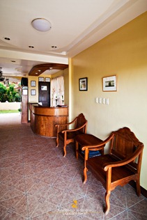 Mt. Tapyas Hotel's Mini Lobby