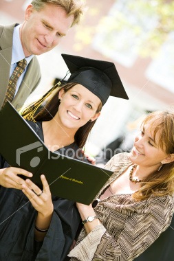 [ist2_6048050-graduation-parents-and-daughter[2].jpg]