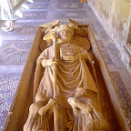26 hTumba de Santo Domingo.jpg