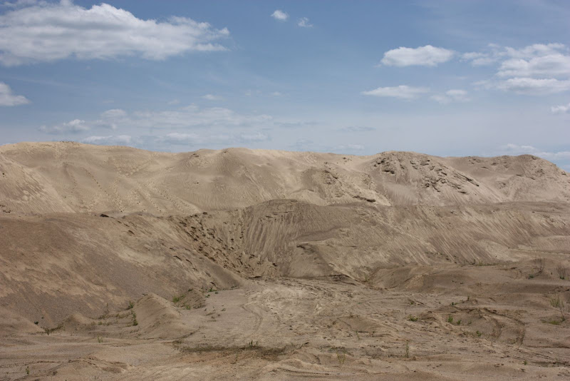 Подмосковная пустыня - карьер в Сычево.