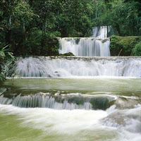 Chutes  les 4 Cascades, Jamaique.jpg