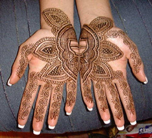 [Pakistani-Mehndi-Designs-and-patterns-19[3].jpg]