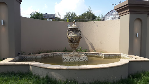 Vase Fountain 