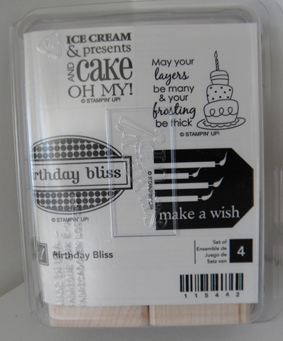 [Birthday Cards and Blog Candy Set 004[4].jpg]