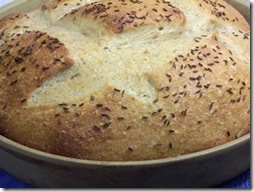light-rye-bread-in-pot